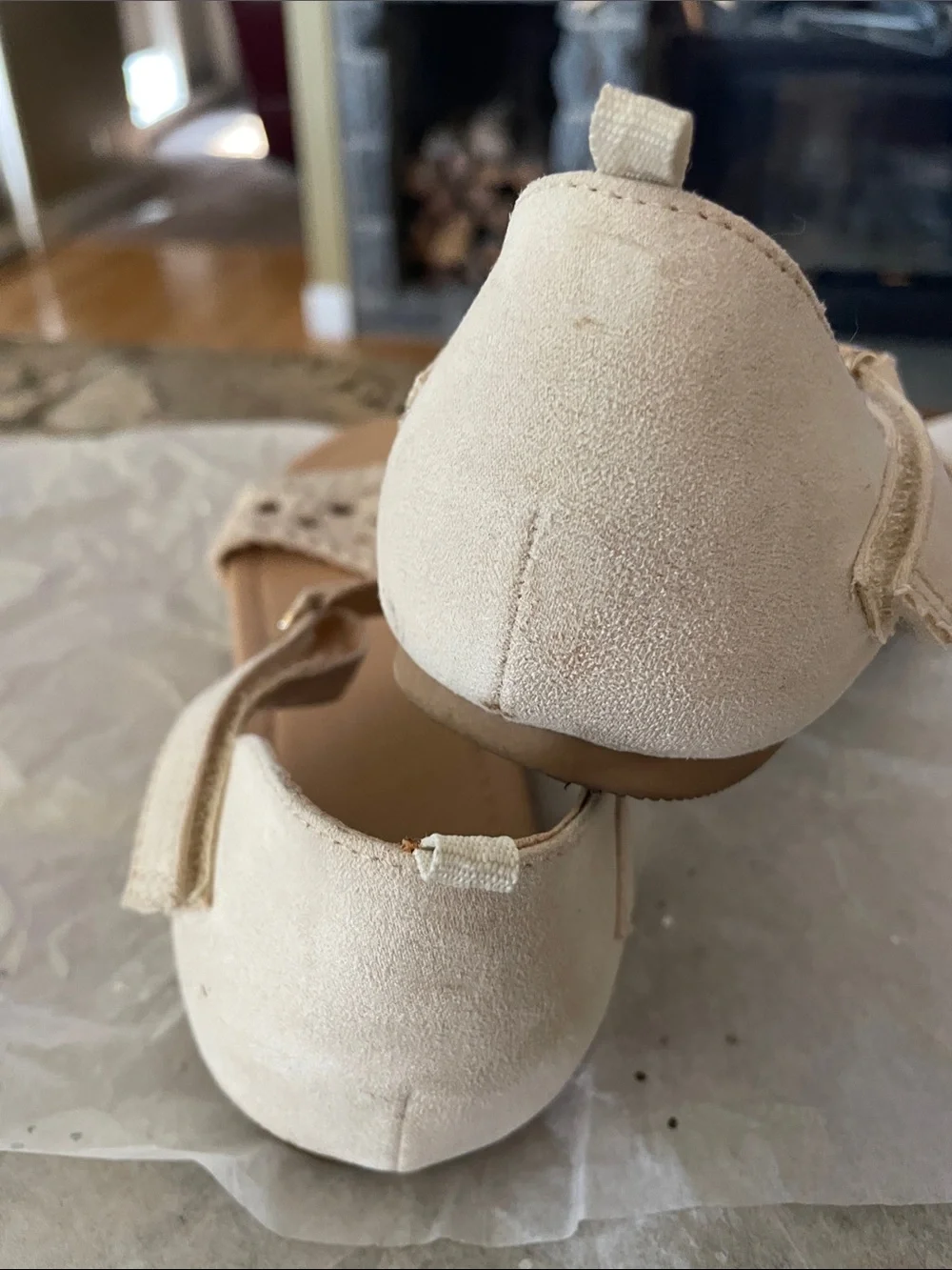 2 Girls Sandals. Size 3